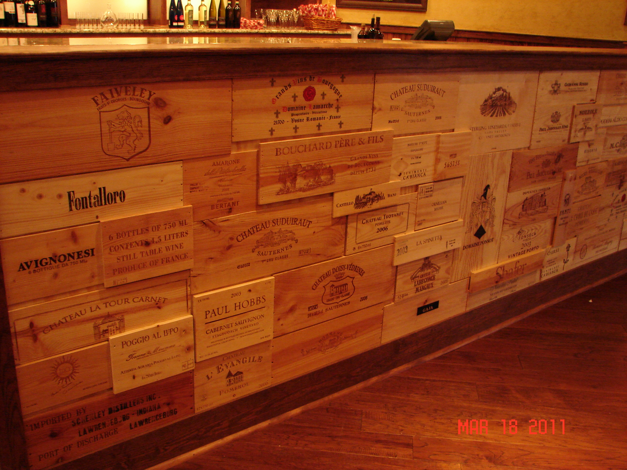 Tabella Restaurant Hattiesburg Wine Crate Finishes